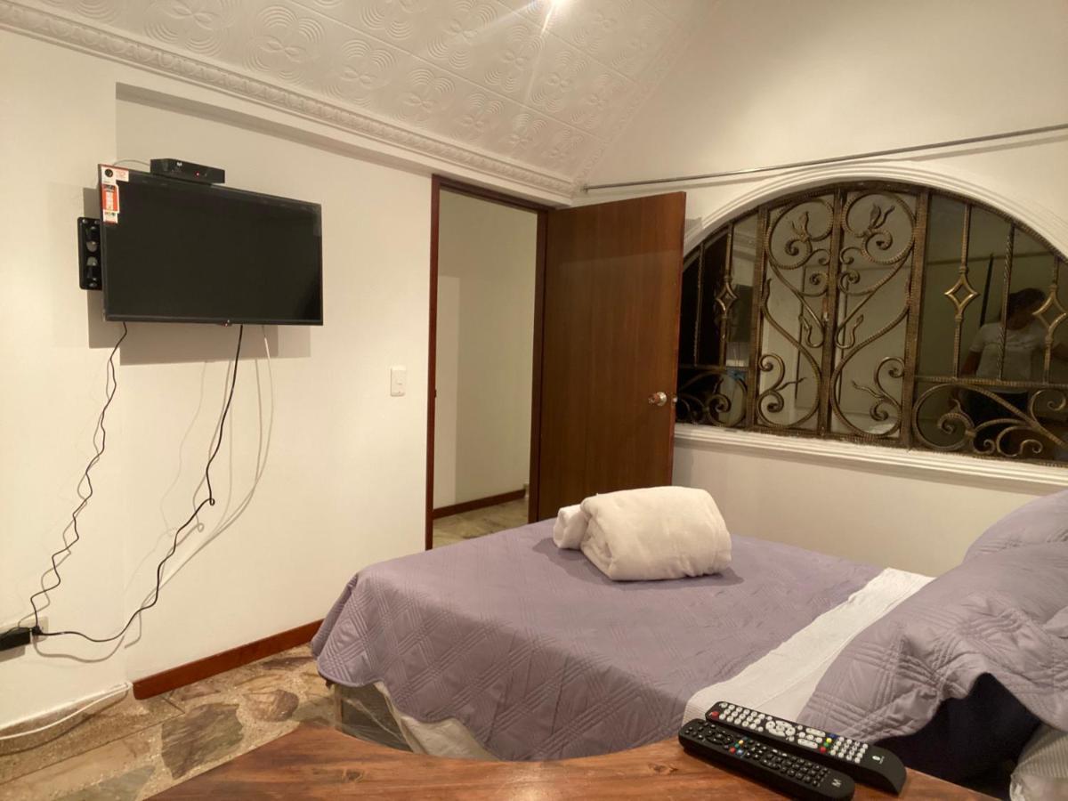Santa Ana Luxury Rentals Hotel Богота Екстериор снимка